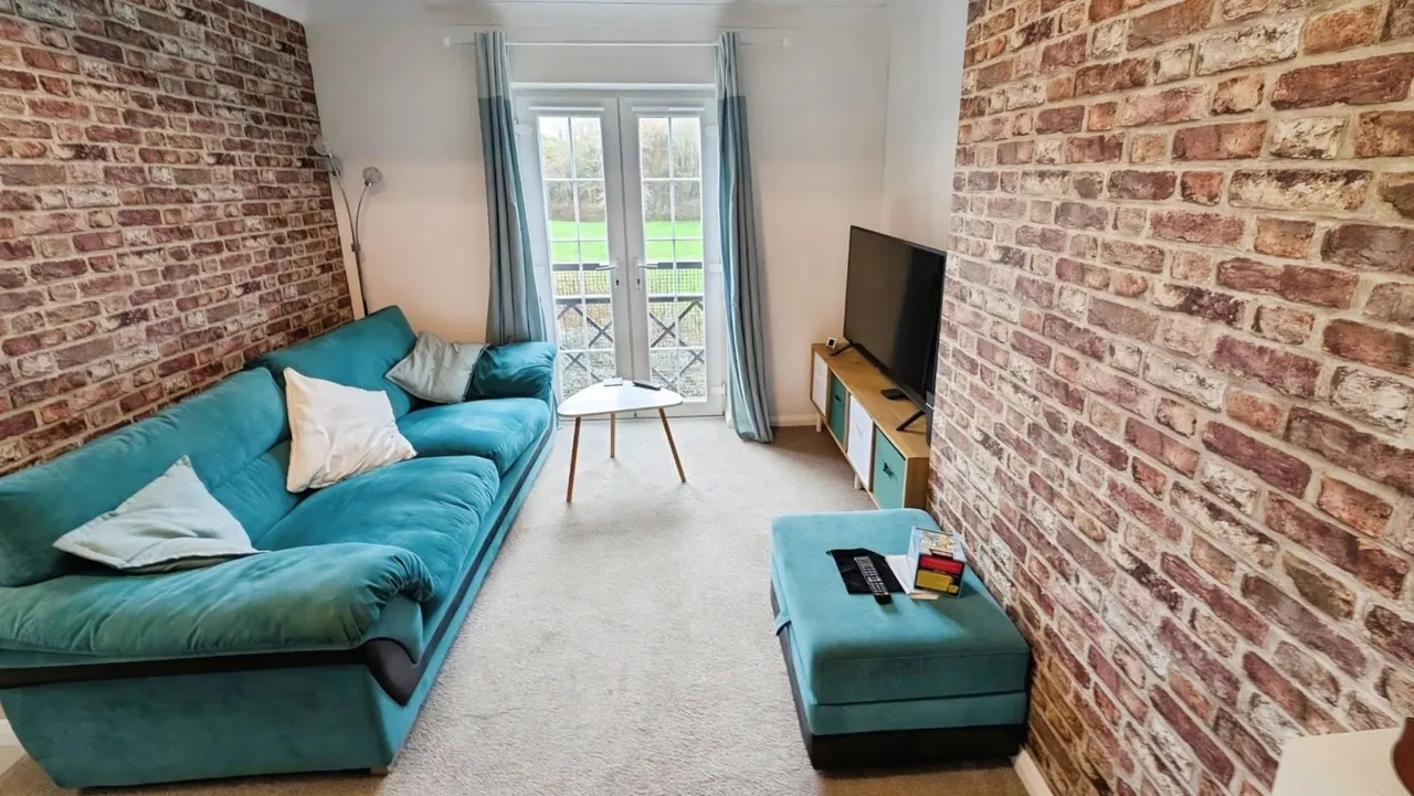 Hay Leaze, Yate, BS37, photo 6
