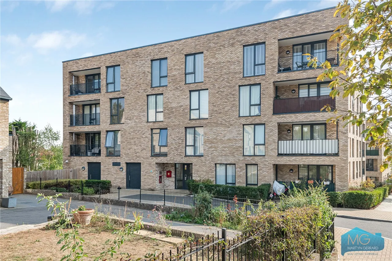 Dollis Valley Drive, Barnet, EN5, photo 15