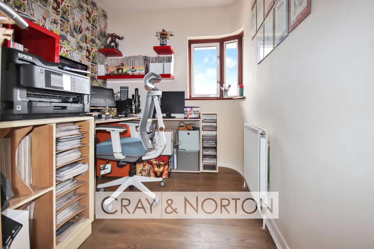 Swinburne Crescent, Addiscombe, CR0 7BY, photo 8