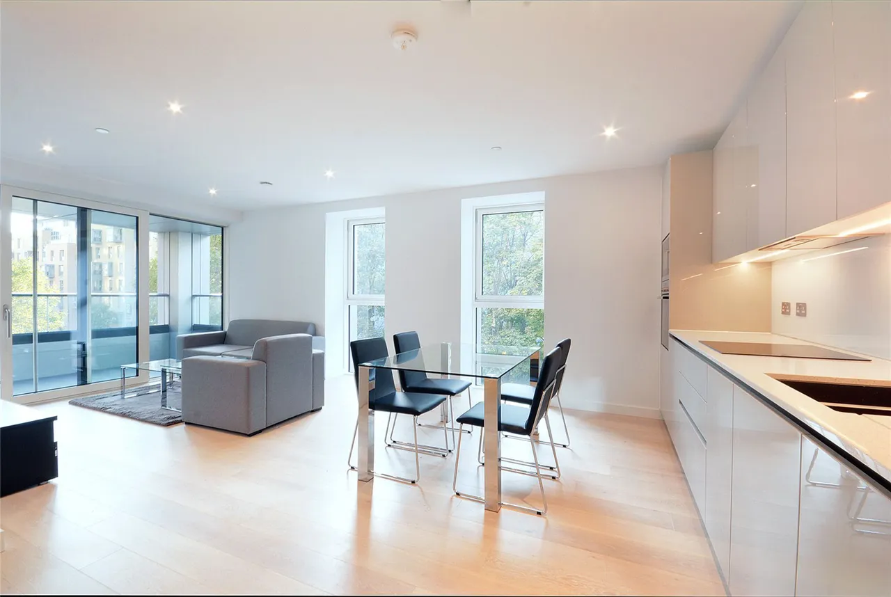 Apartment 201, Hurlock Heights, 4 Deacon Street, London, photo 4