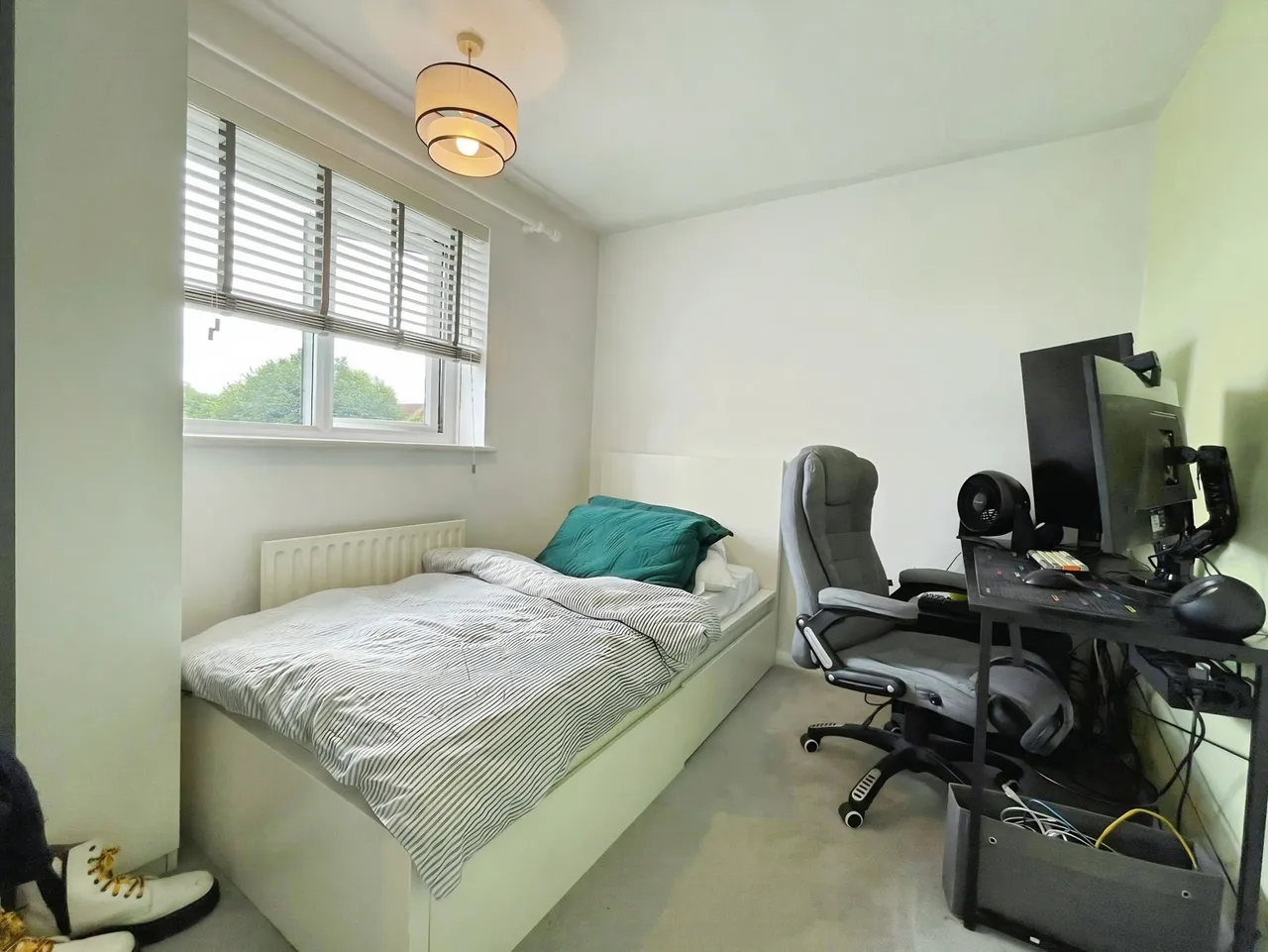 Ewins Close, Ash, Surrey, GU12 6RZ, photo 13