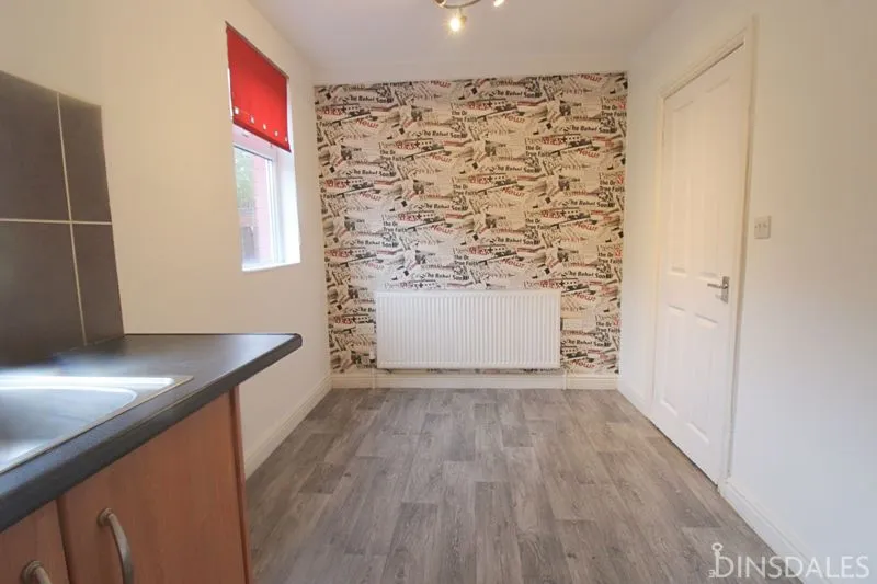 North Cliffe Avenue Thornton, Bradford BD13 3BX, photo 5