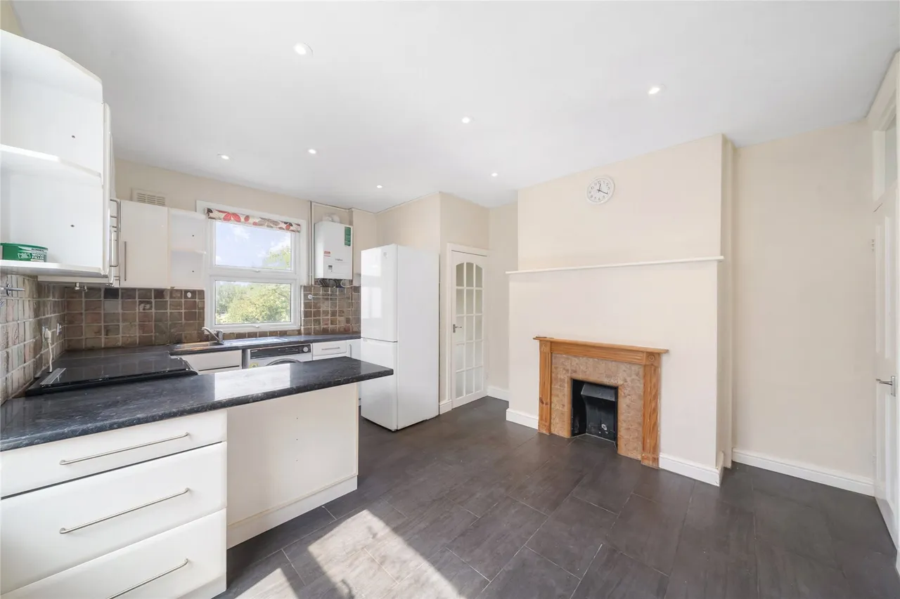Morden Road, London, SW19, photo 7