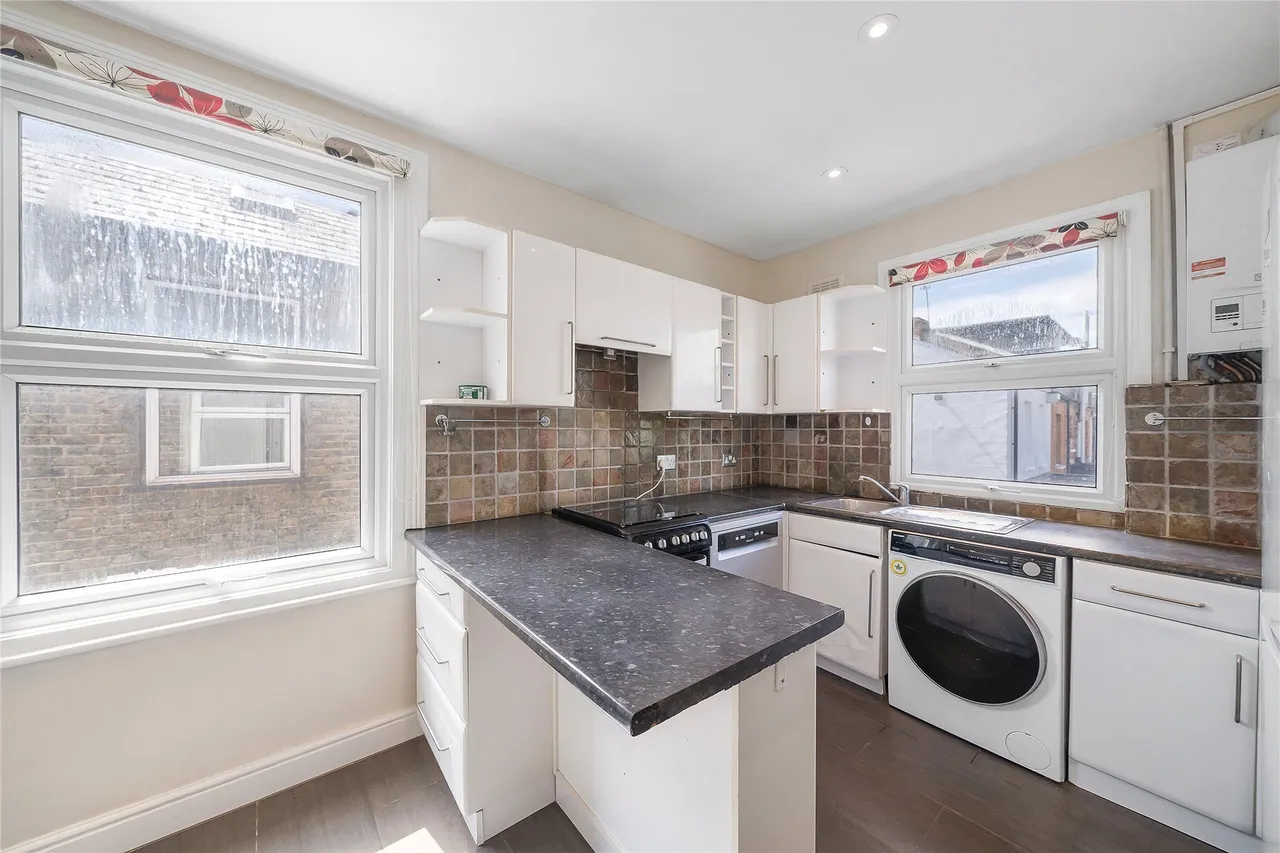 Morden Road, London, SW19, photo 8