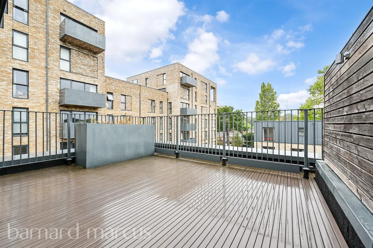 Beatrice Place, London, SW19, photo 4