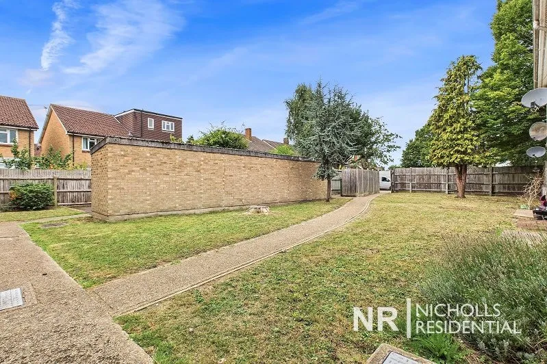 Gatley Avenue, West Ewell, KT19, photo 6
