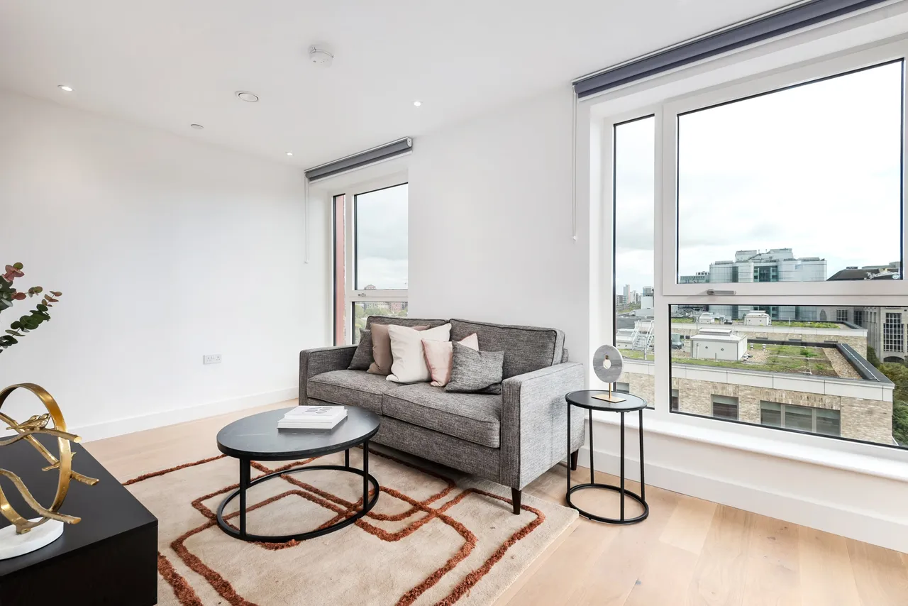 Escapade Place, London, E14, photo 9