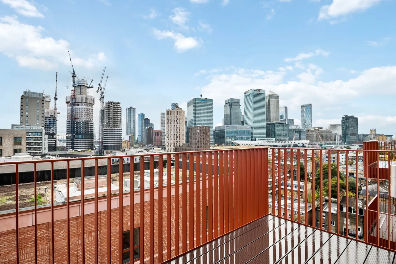 Escapade Place, London, E14, photo 2