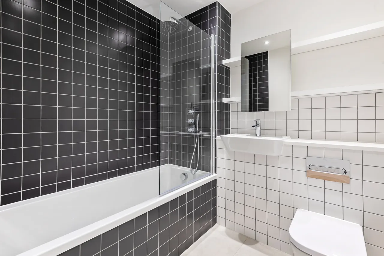 Escapade Place, London, E14, photo 6