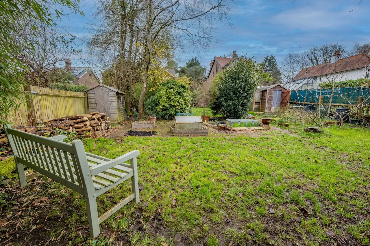 Crowborough Hill, Crowborough, TN6, photo 16