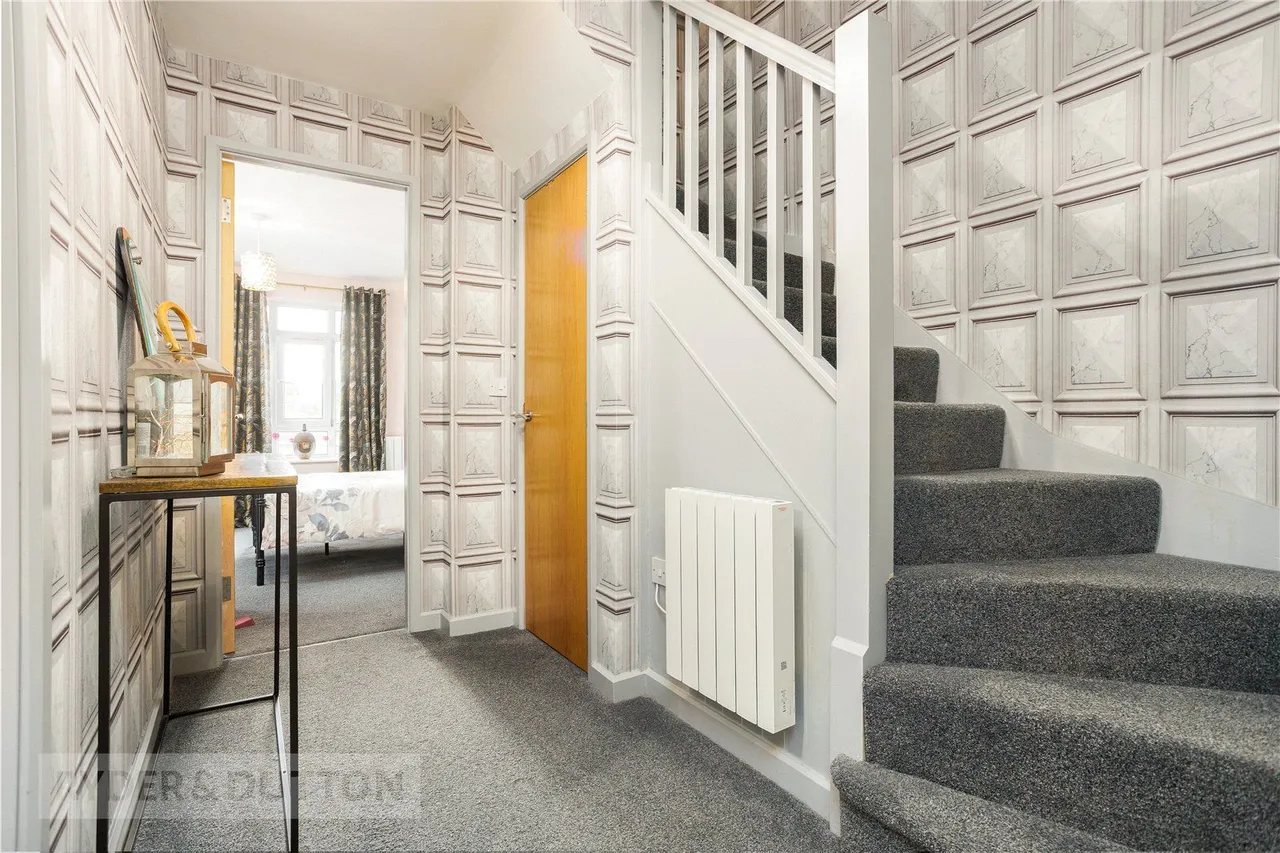 Mellor Street, Lees, OL4, photo 4