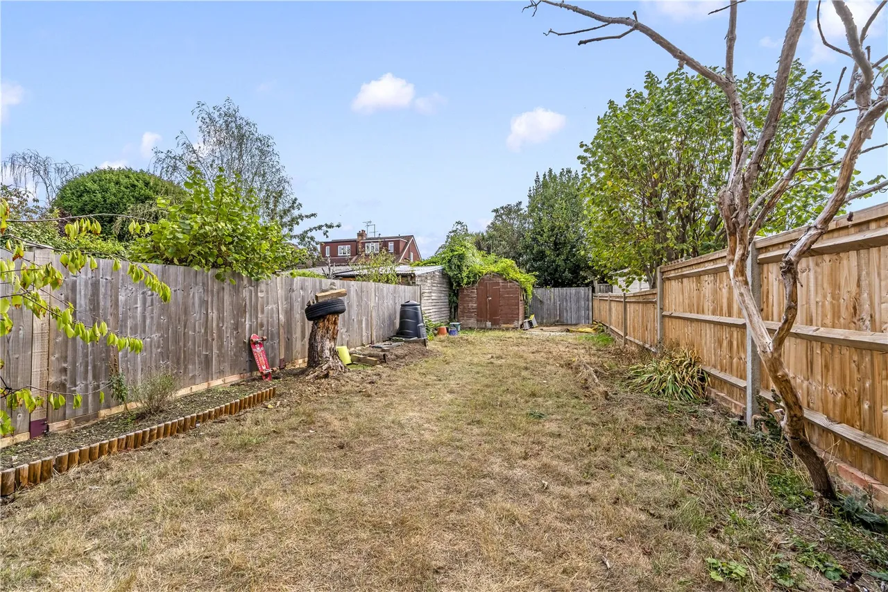 Holly Bush Lane, Hampton, TW12 2QY, photo 12