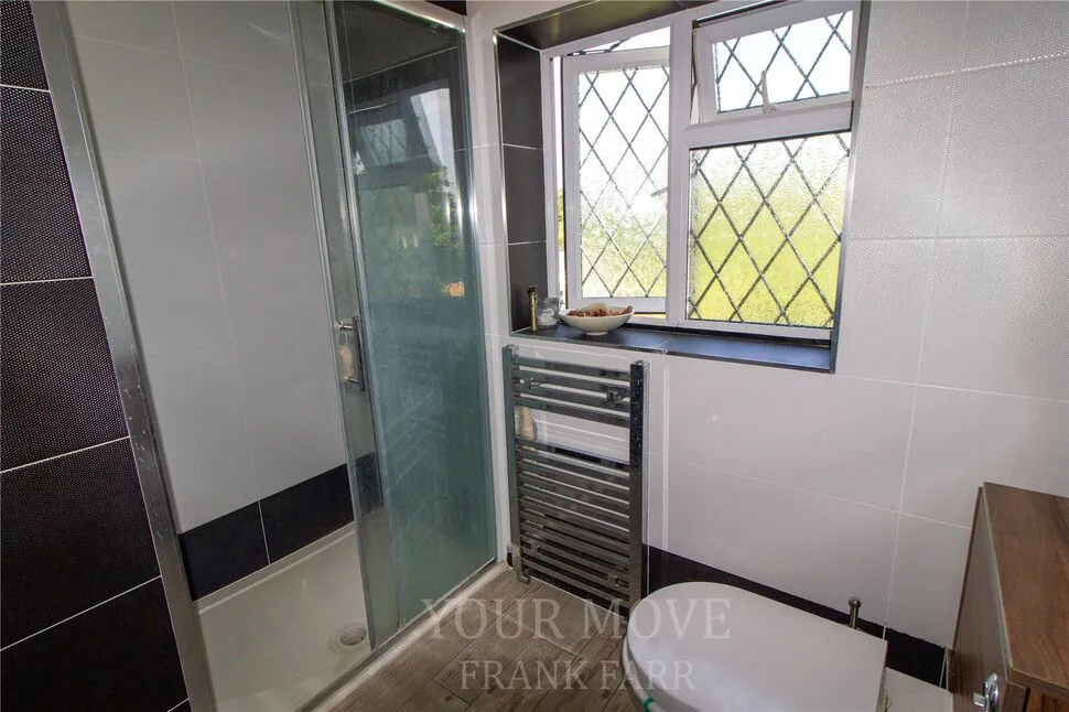 Spencer Road, Slough, SL3, photo 9