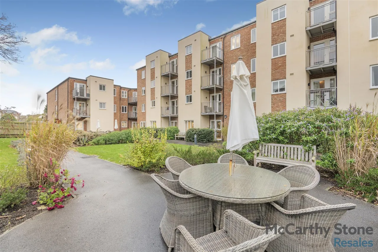 Charlton Green, Dover, CT16, photo 21