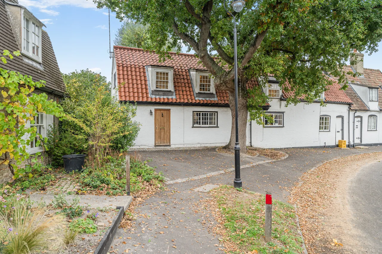 2 bed house for sale, Cow Lane, Cambridge, CB21