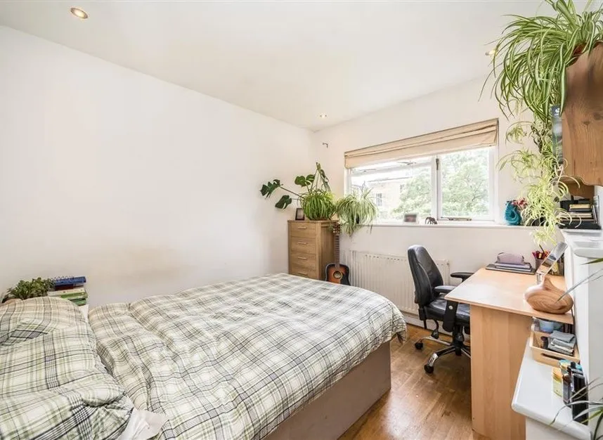 Spencer Mews, Stockwell, SW8, photo 6