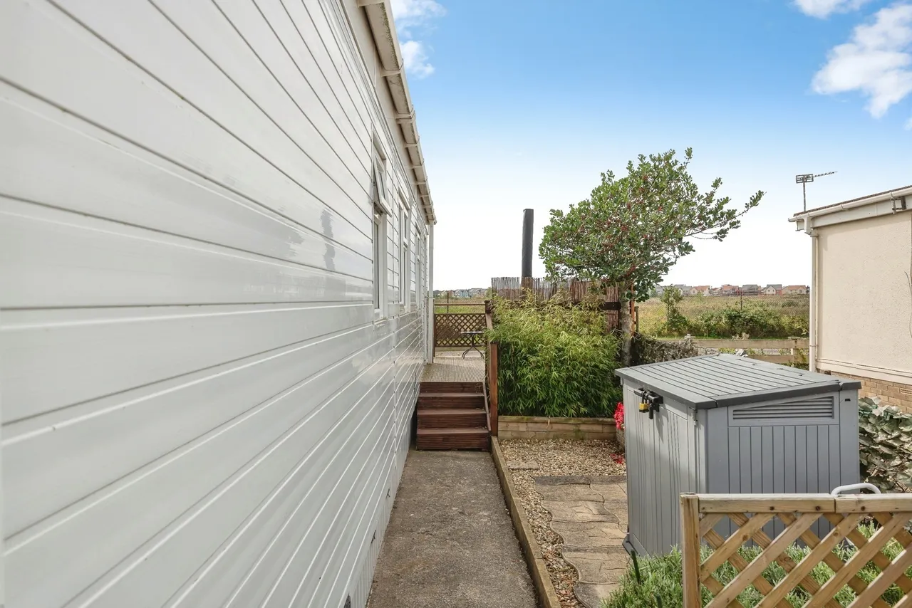 Poplar Walk, Oaktree Park, BS24, photo 23