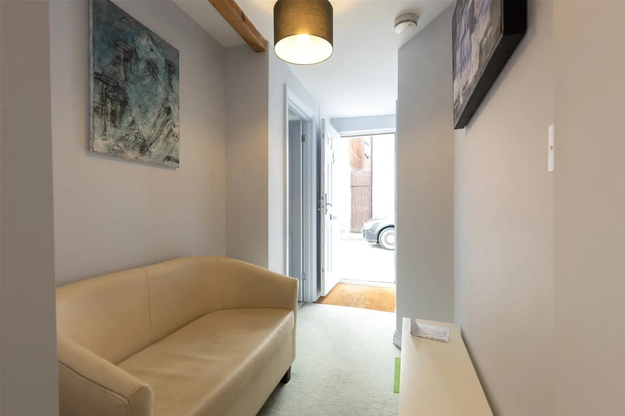 Upper Bath Street, Cheltenham, GL50 2BA, photo 6