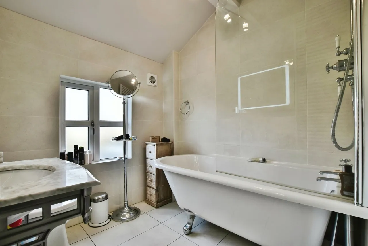 Eaton Road, Bowdon, Altrincham, WA14, photo 11