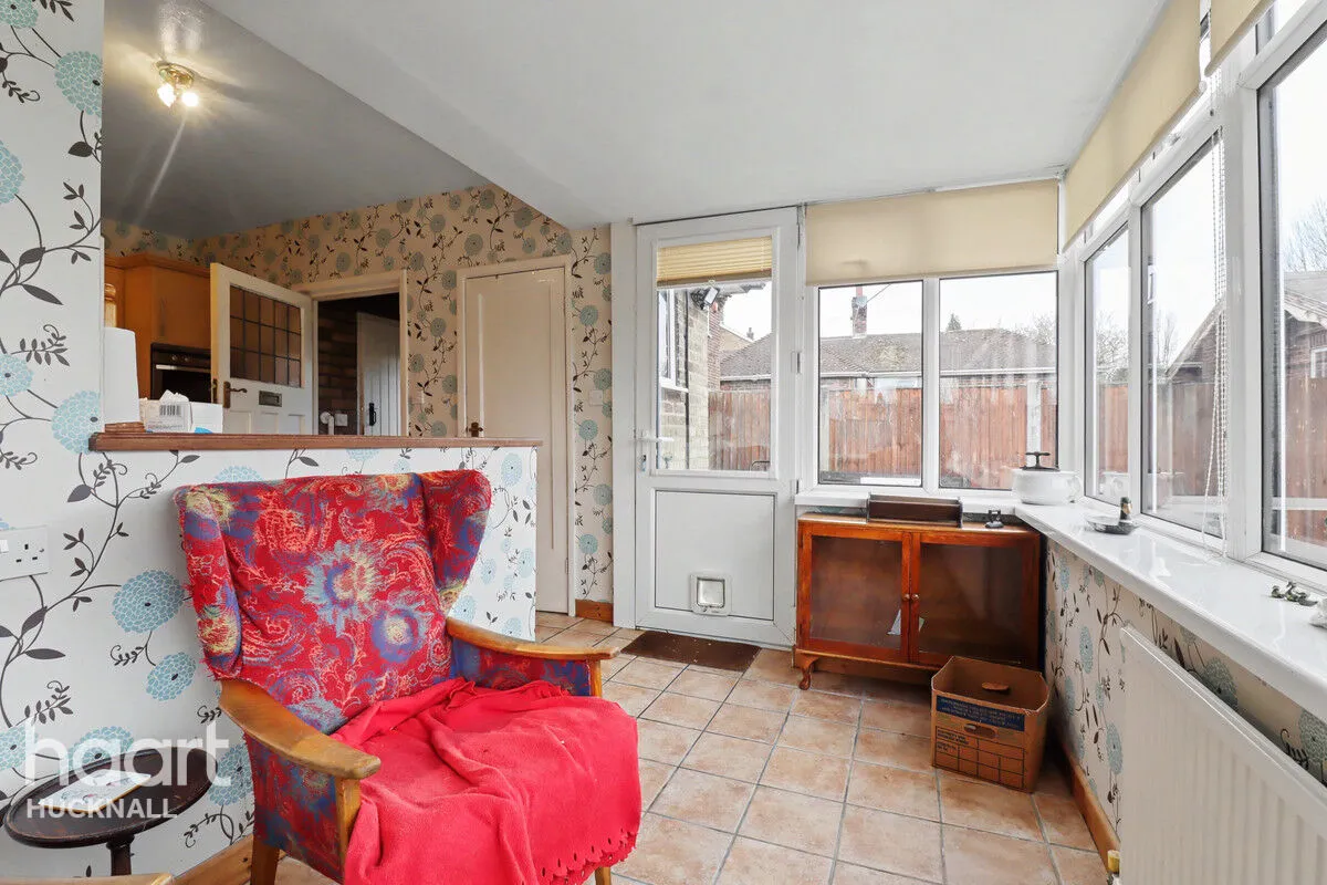 Whyburn Lane, Nottingham, NG15, photo 8