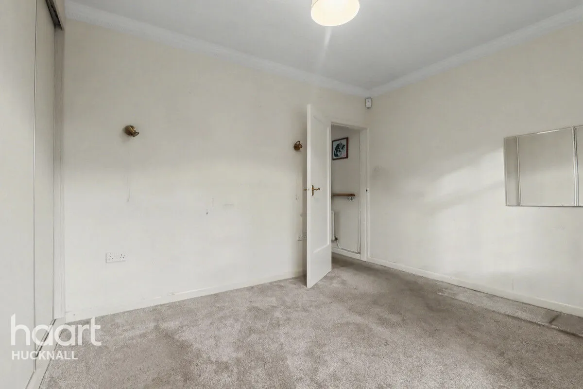 Whyburn Lane, Nottingham, NG15, photo 9