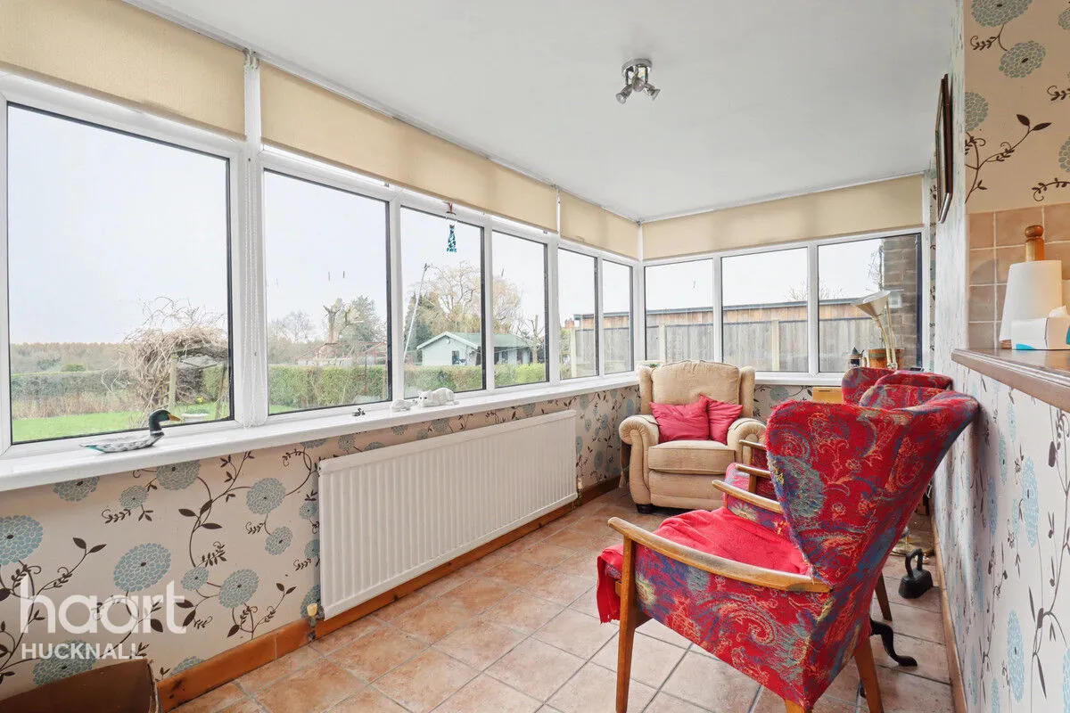 Whyburn Lane, Nottingham, NG15, photo 7