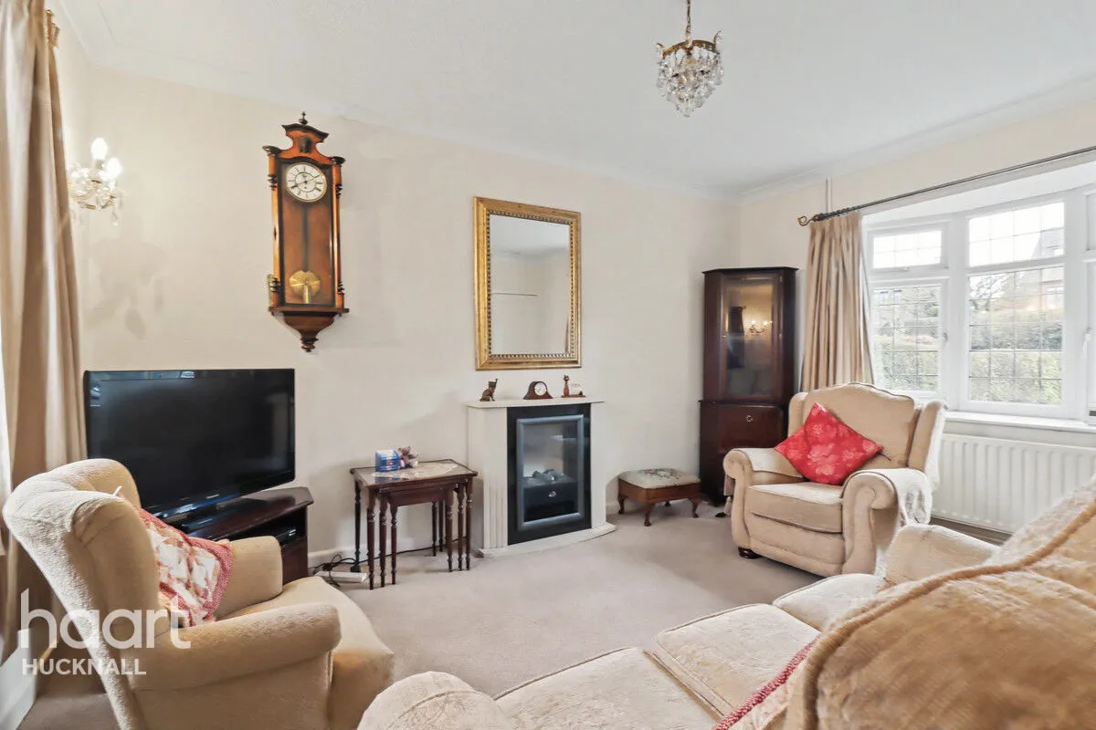Whyburn Lane, Nottingham, NG15, photo 4