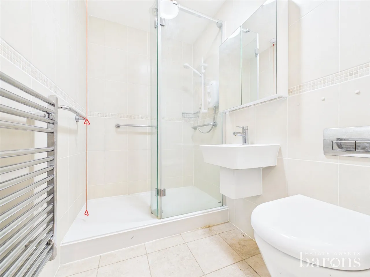 Oakfields, Lychpit, RG24, photo 4