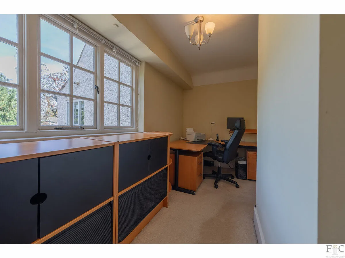 Knighton Grange Road, Leicester, LE2, photo 28