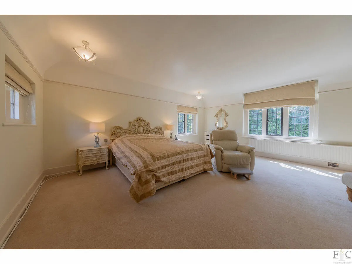Knighton Grange Road, Leicester, LE2, photo 19