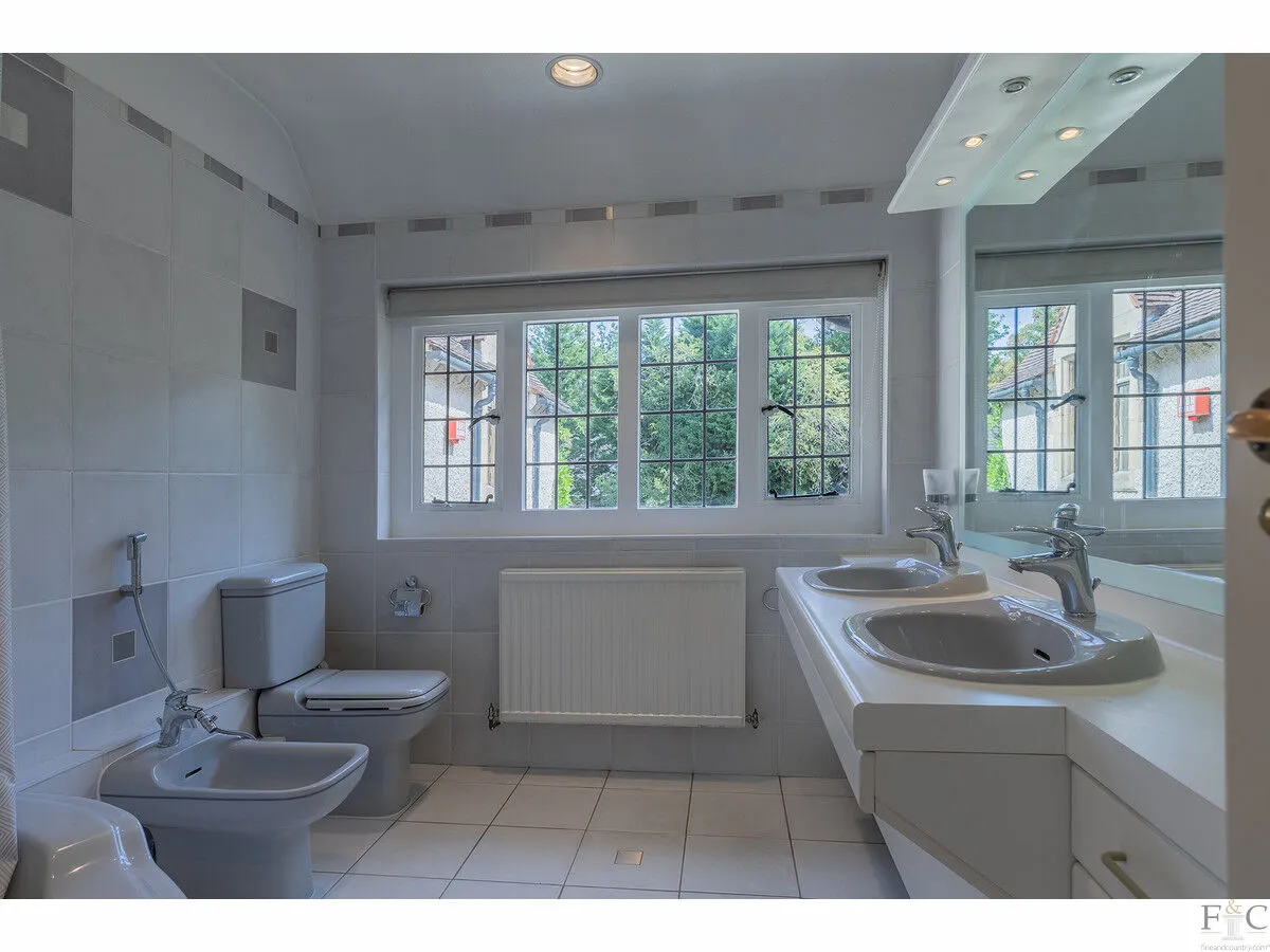 Knighton Grange Road, Leicester, LE2, photo 26