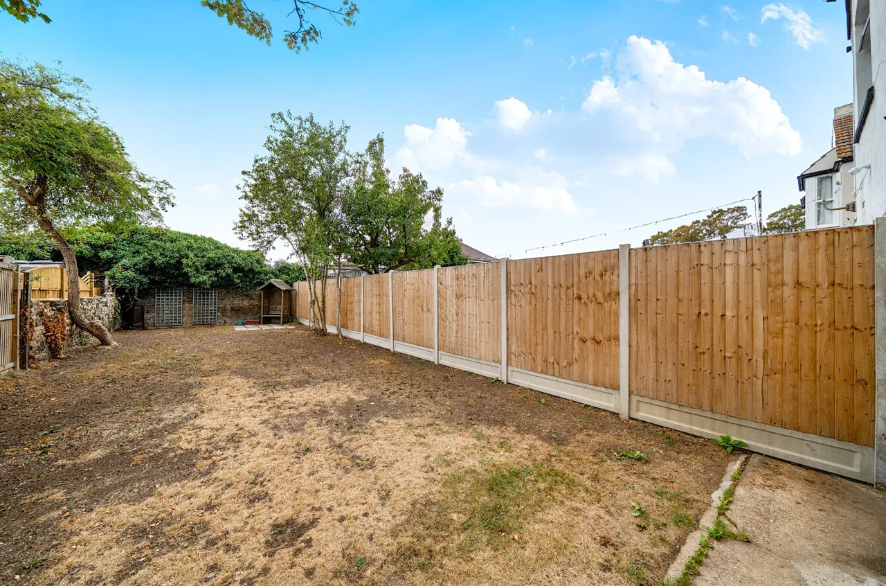 Lennox Road East, Gravesend, DA11, photo 21