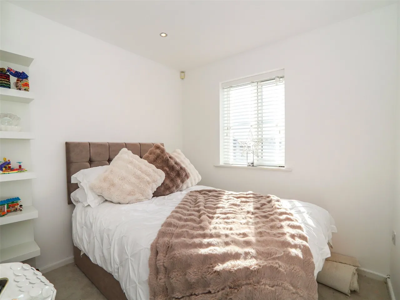 Chepstow Road, Newport, NP19, photo 9
