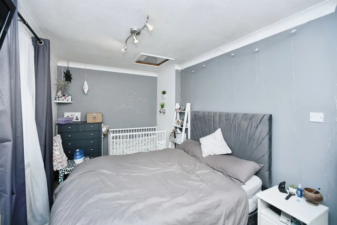 Balcombe Road, Peacehaven, photo 12