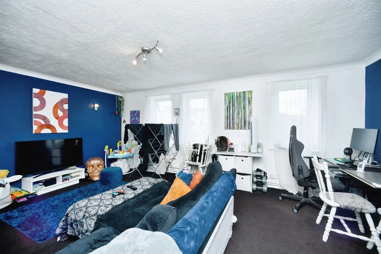 Balcombe Road, Peacehaven, photo 5