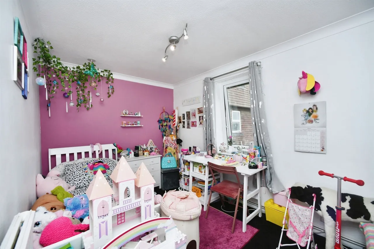 Balcombe Road, Peacehaven, photo 11