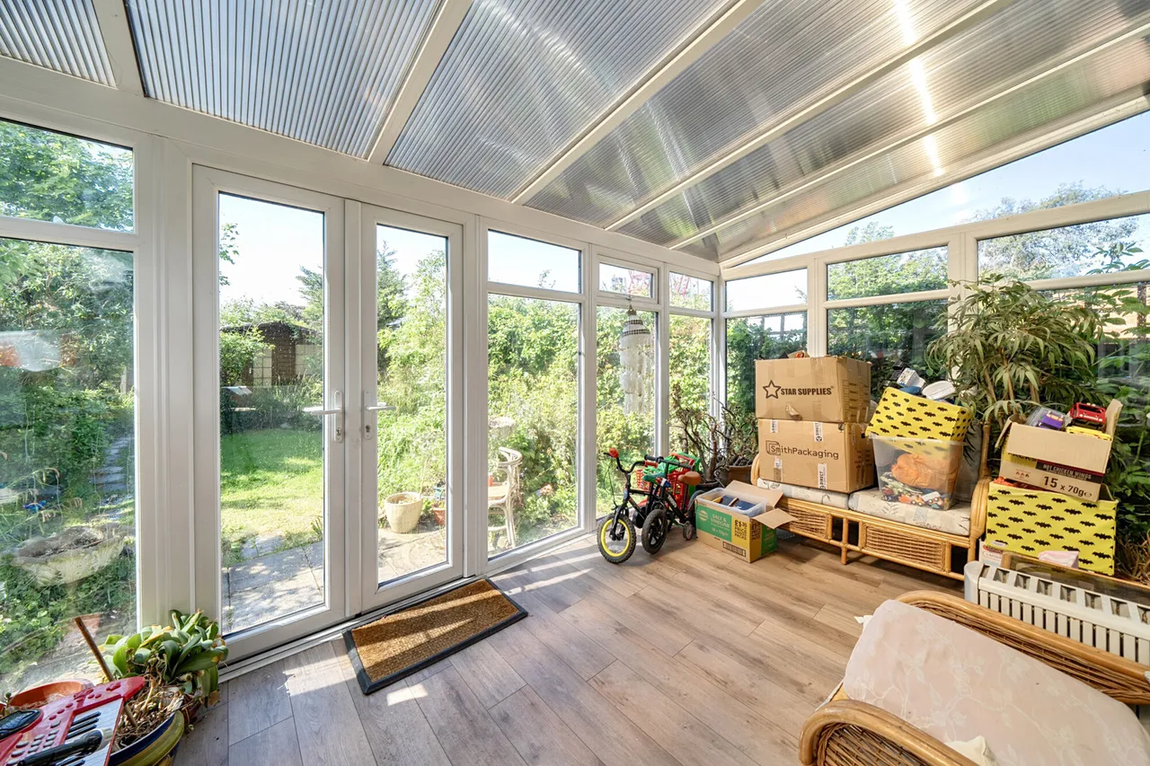 Carr Road, Northolt, UB5, photo 16