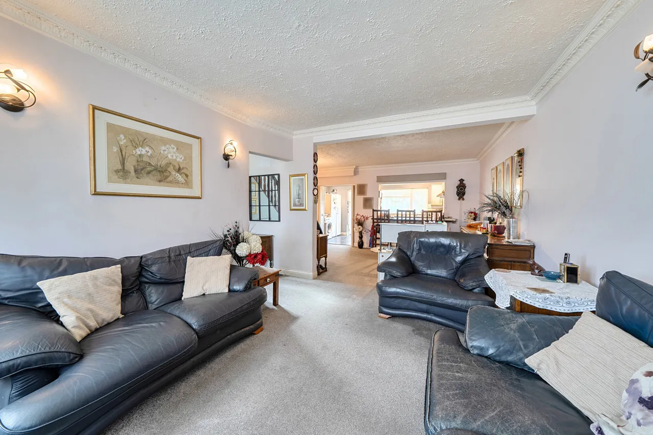 Carr Road, Northolt, UB5, photo 11