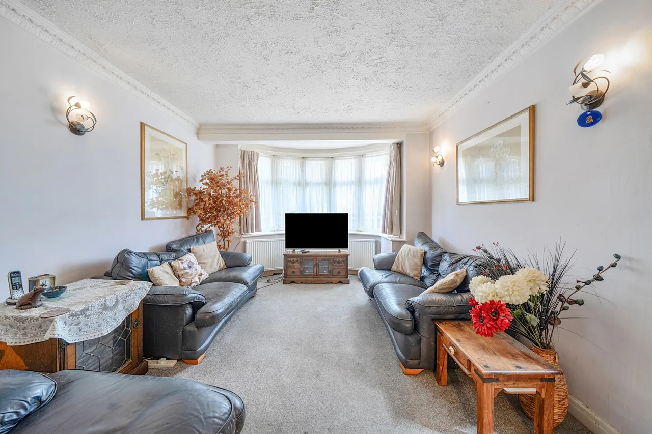 Carr Road, Northolt, UB5, photo 19