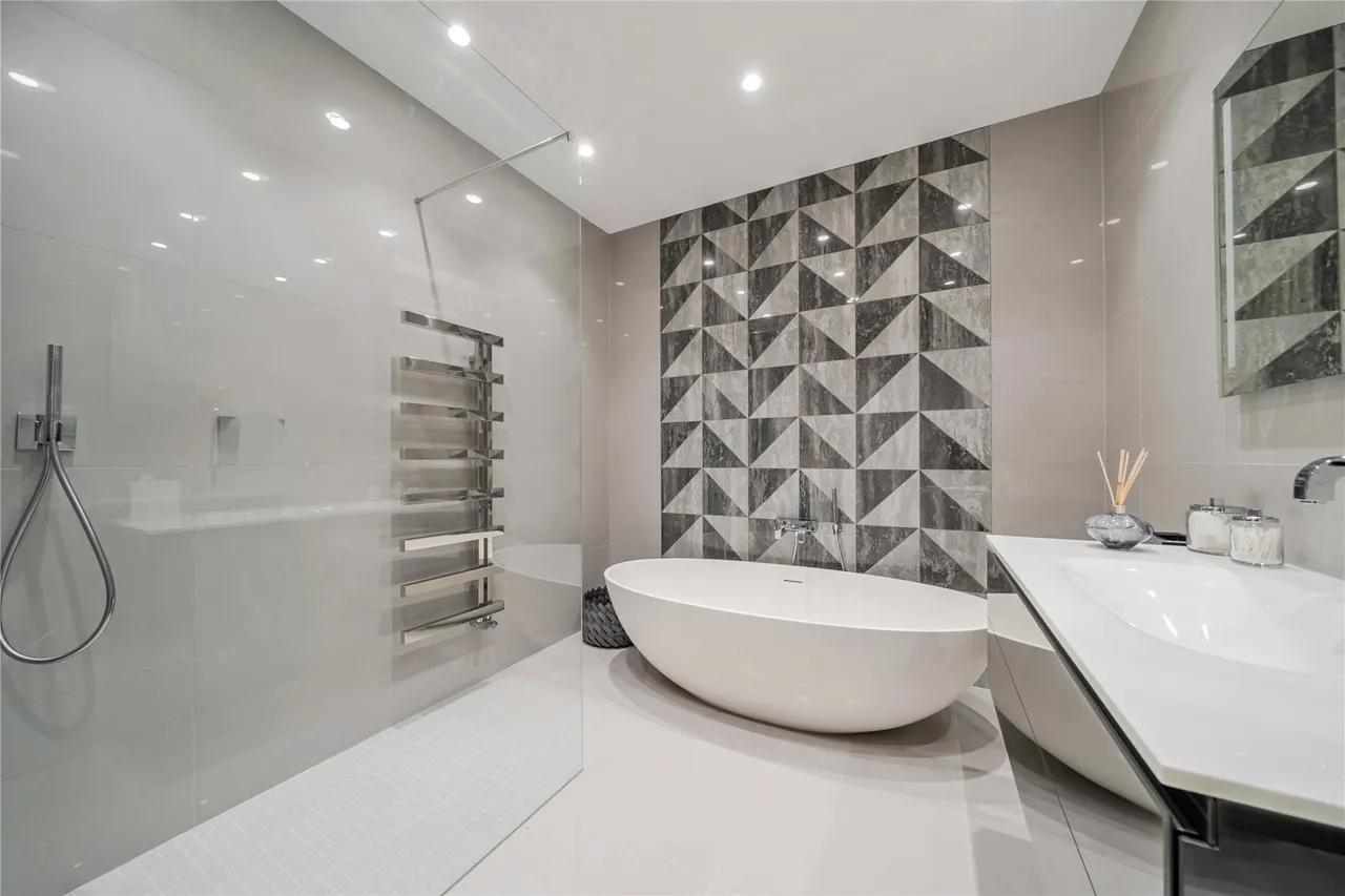 Holwood Estate, Westerham Road, Keston, BR2, photo 12