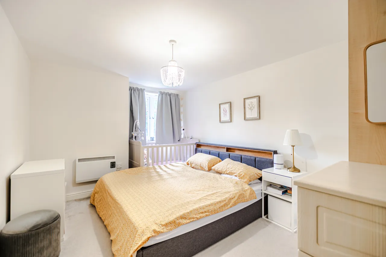 Brackenhurst Drive, Moortown, LS17, photo 9