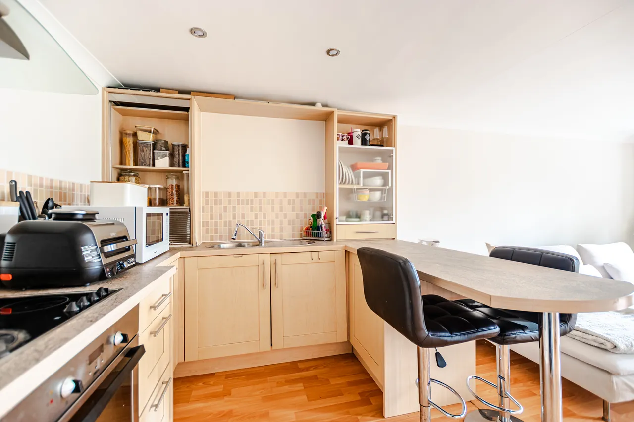 Brackenhurst Drive, Moortown, LS17, photo 6