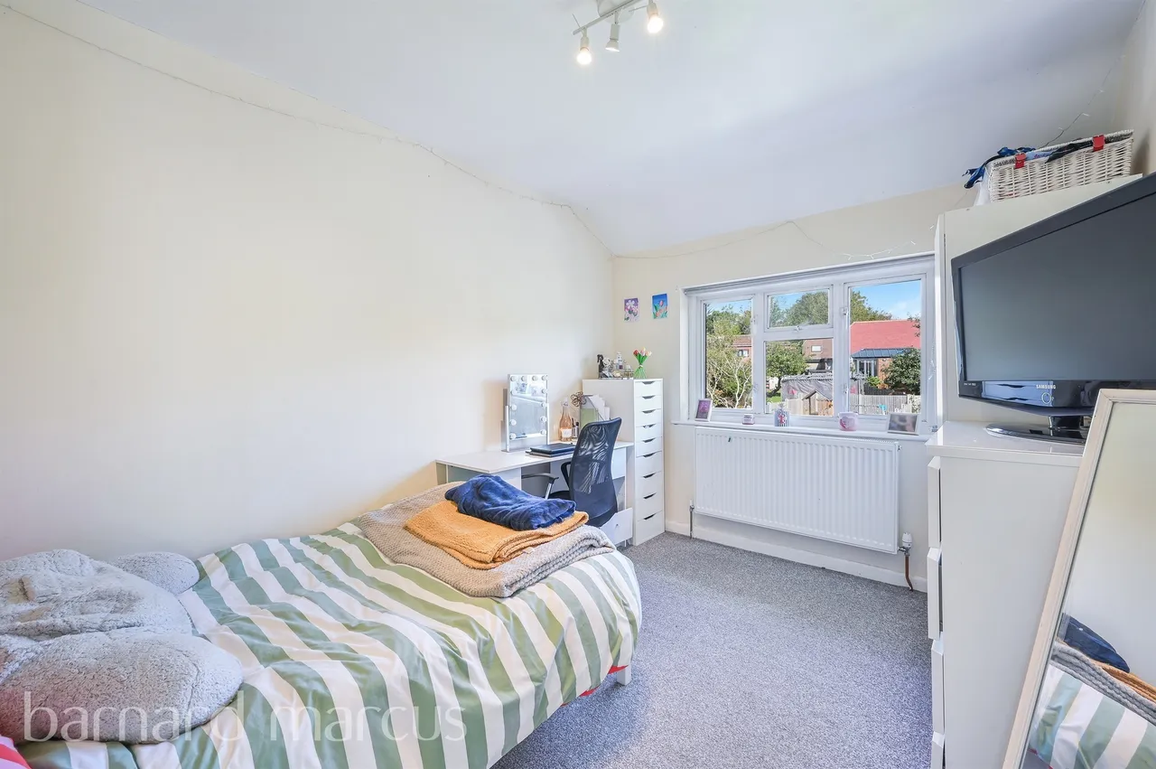 The Crescent, Epsom, photo 8