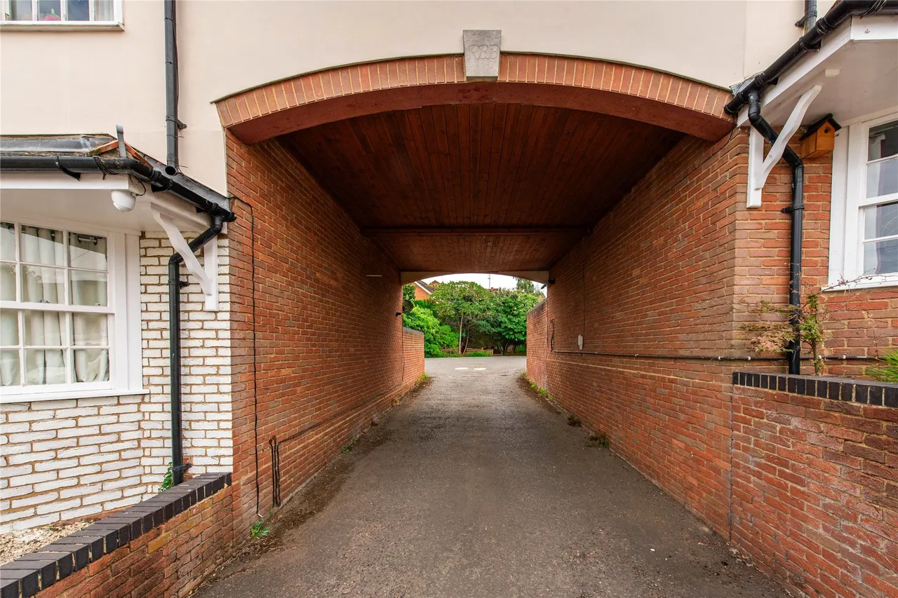 Mount Pleasant, Aspley Guise, MK17, photo 12