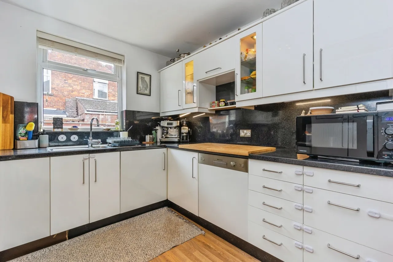 Cromwell Avenue, Manchester, Greater Manchester, M16, photo 9