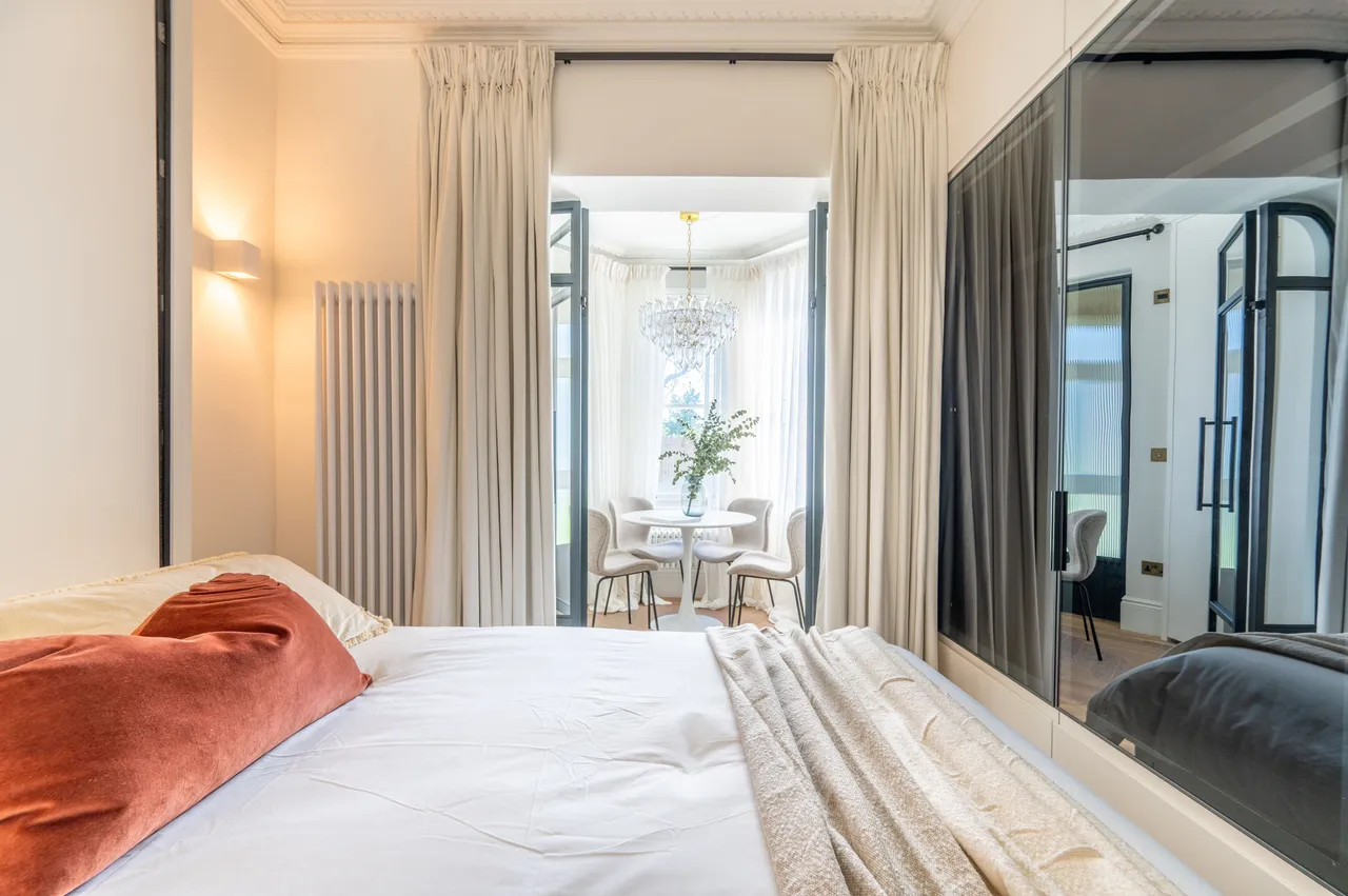 The Cottage, 72 St Quintin Avenue, London, photo 8