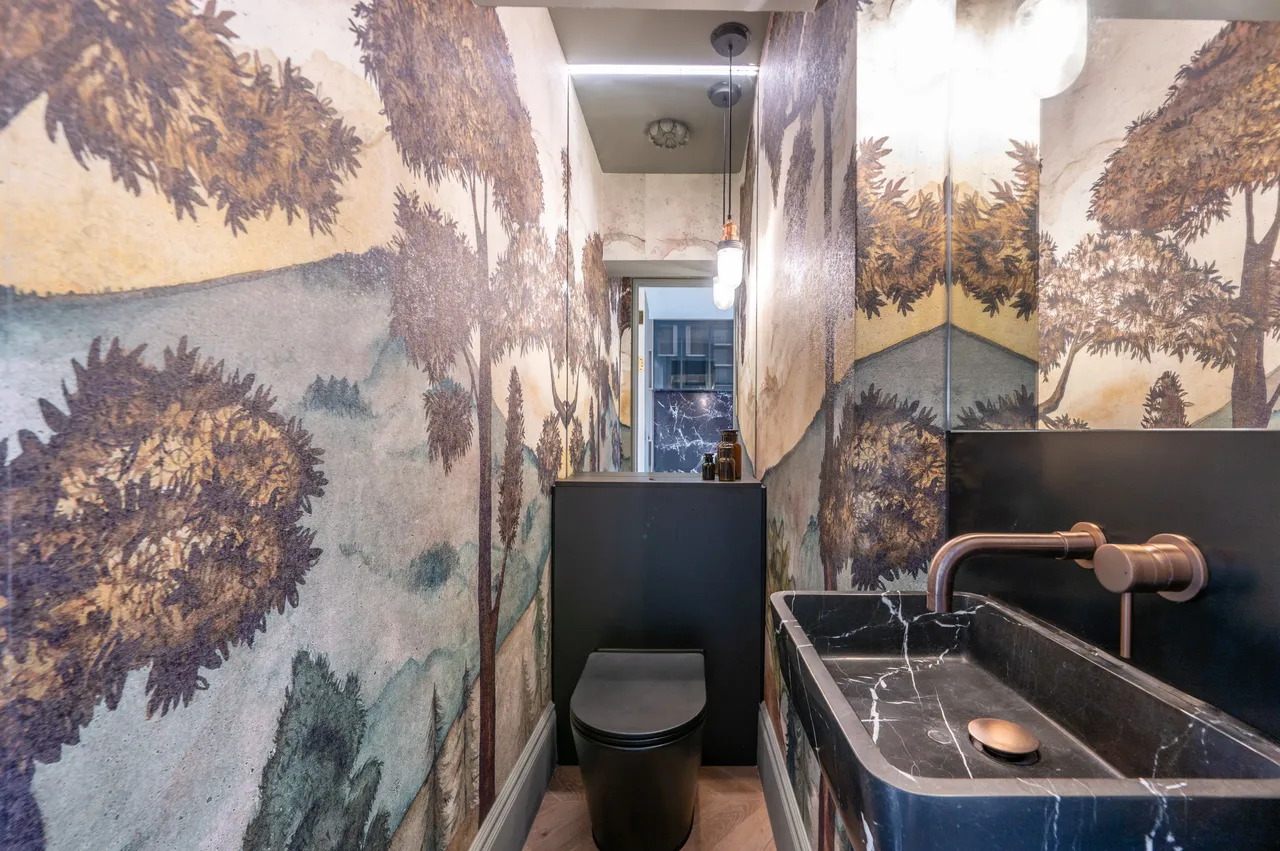 The Cottage, 72 St Quintin Avenue, London, photo 6