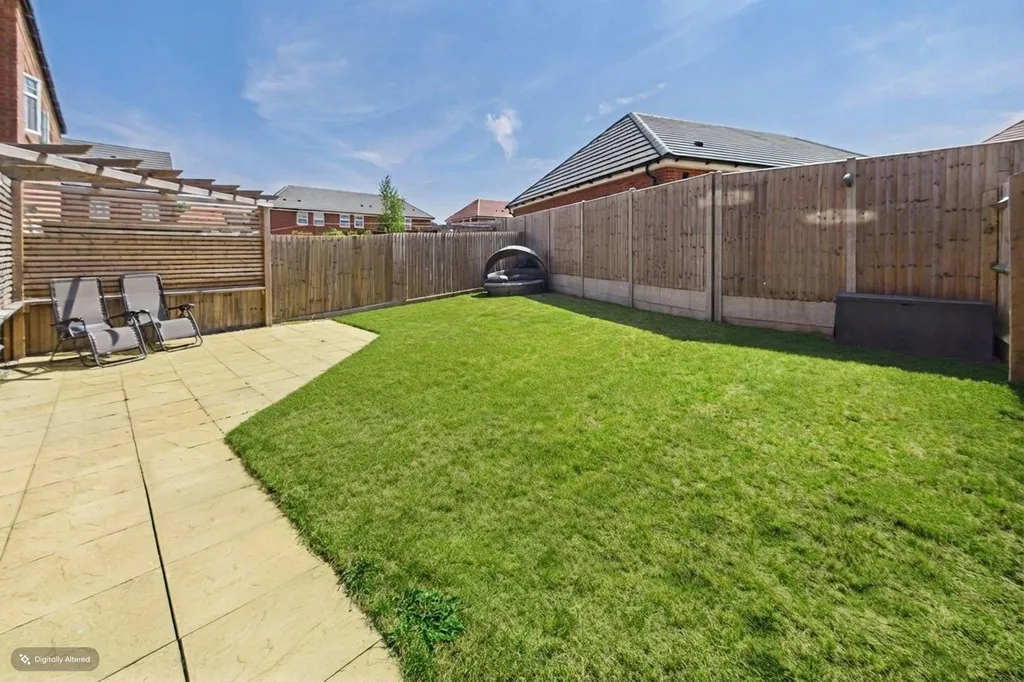 Pankhurst Close, East Leake, photo 19