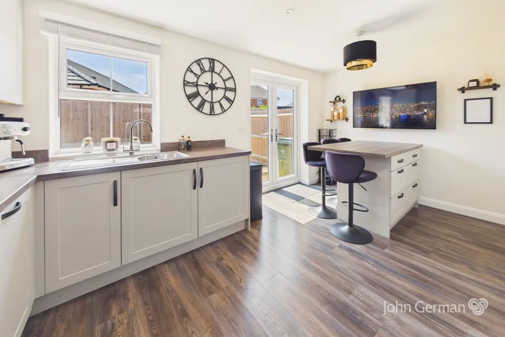 Pankhurst Close, East Leake, photo 6