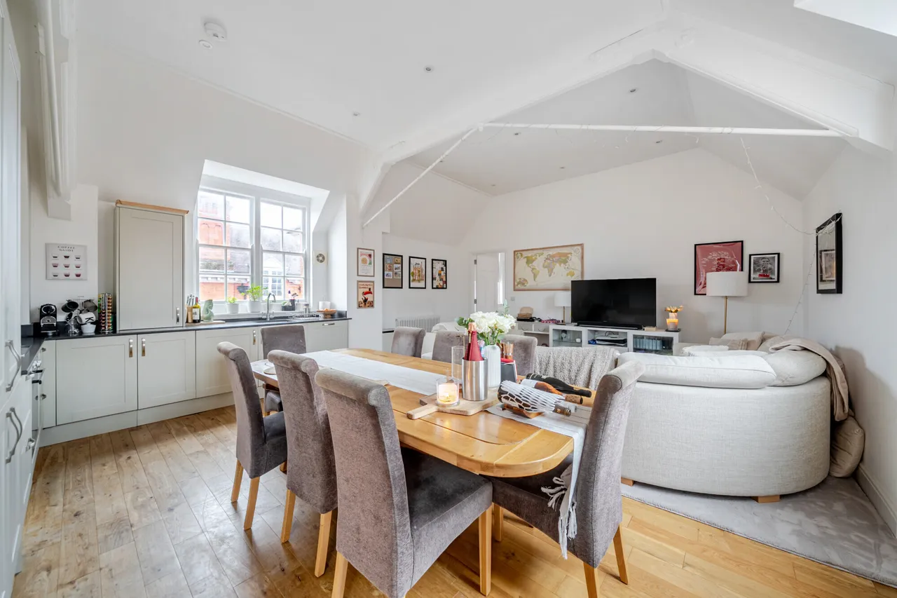 Bluecoats Avenue, Hertford, SG14, photo 8